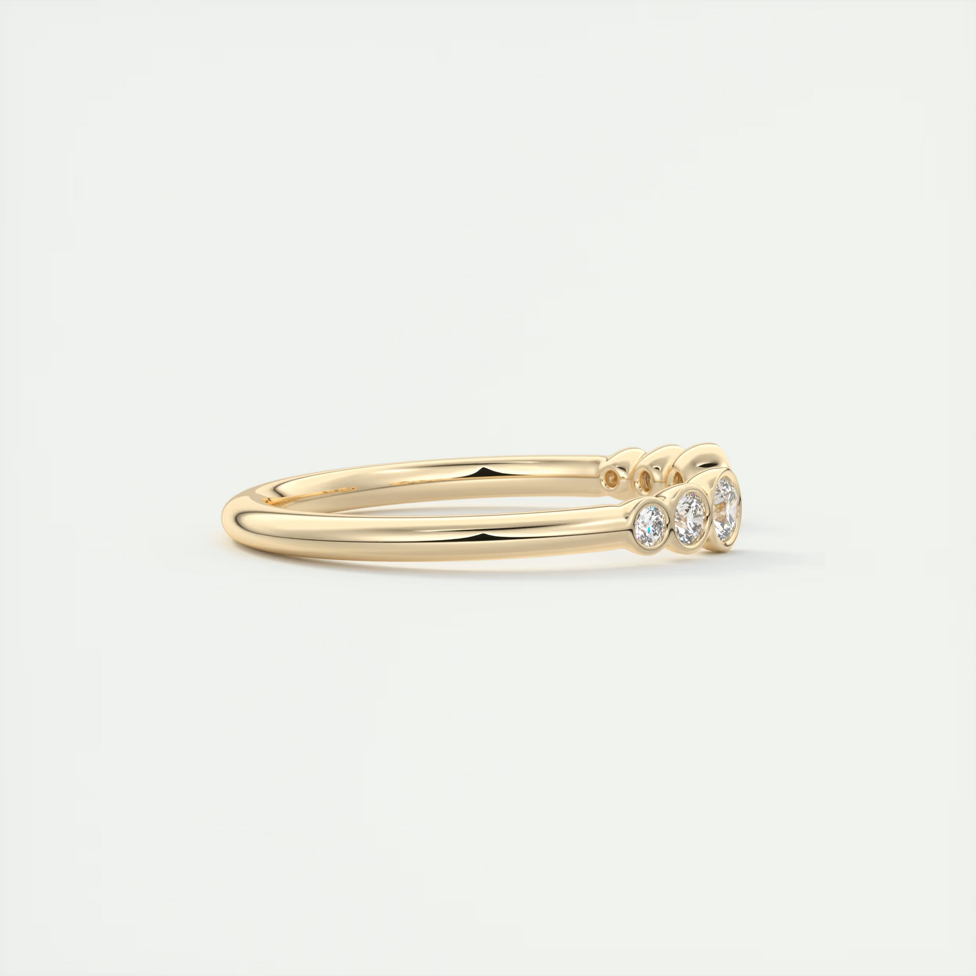 Graduated Open Bezel Wedding Band (0.20 TCW)
