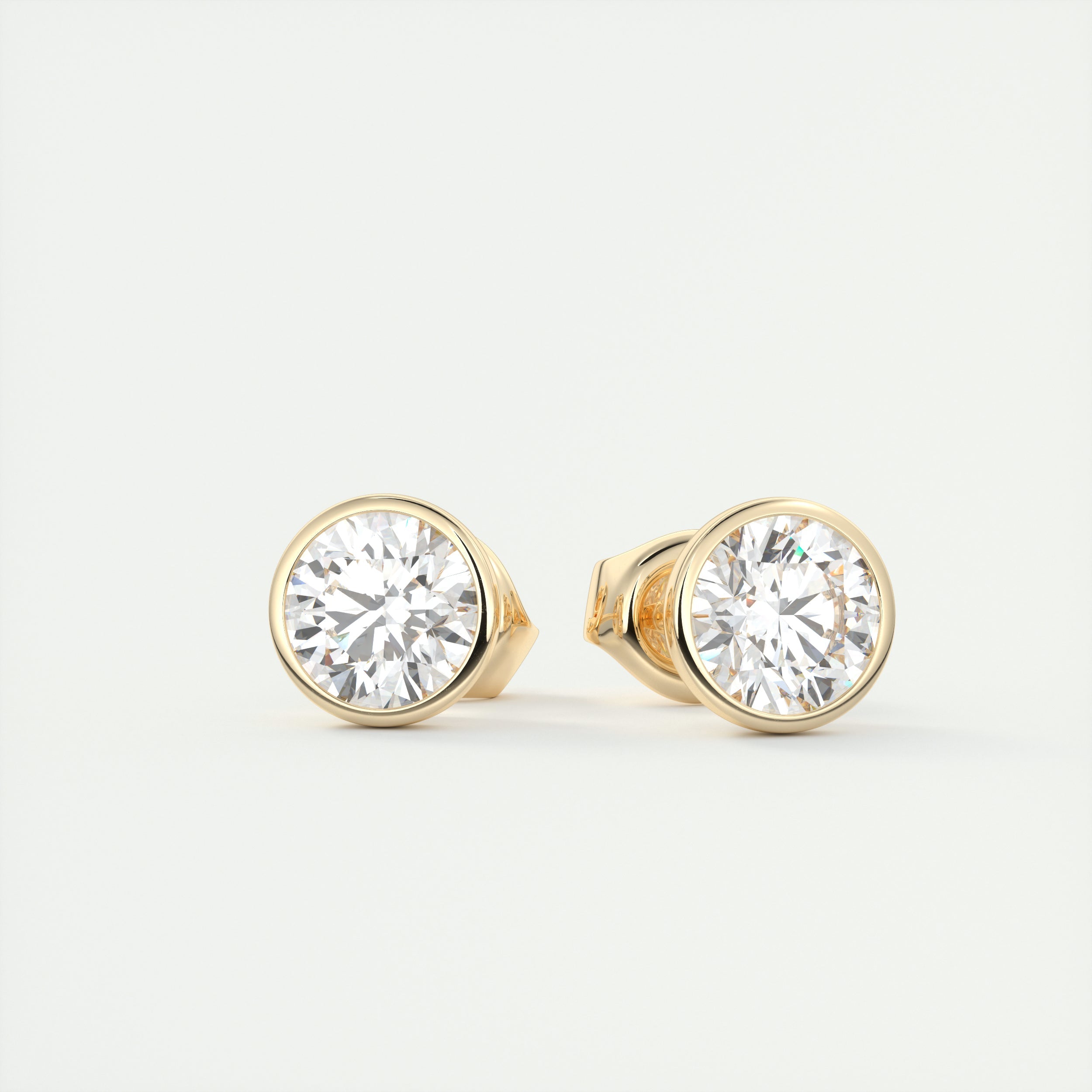 2 ct Round Diamond Studs 4